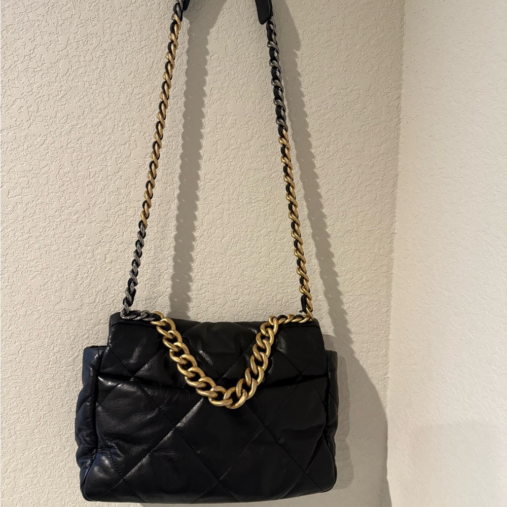 Chanel Lambskin Quilted Large Chanel 19 Flap Black (*Used good condition*) - Picture 4 of 6